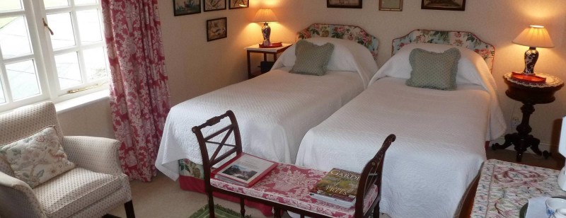 Luxurious double and twin B&B rooms close to Malmesbury